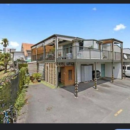 Riverside- Hot Tub- Free Parking- Cbd Villa Hamilton Exterior photo